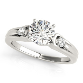 ENGAGEMENT RINGS 3 STONE ROUND