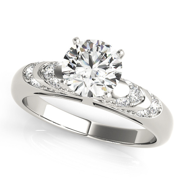 ENGAGEMENT RINGS ANTIQUE