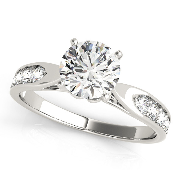 ENGAGEMENT RINGS SINGLE ROW PRONG SET