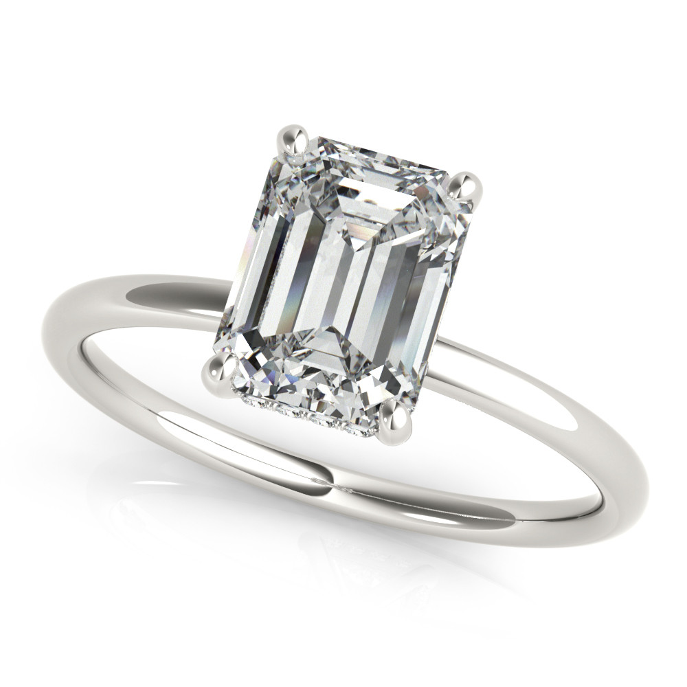 ENGAGEMENT RING EMERALD CUT CENTER
