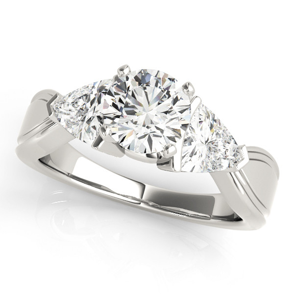 ENGAGEMENT RINGS 3 STONE TRILLION