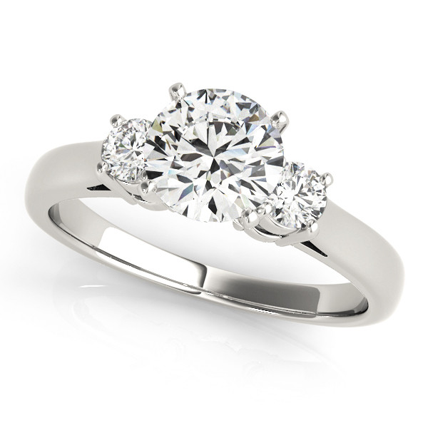 ENGAGEMENT RINGS 3 STONE ROUND