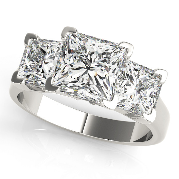ENGAGEMENT RINGS 3 STONE PRINCESS