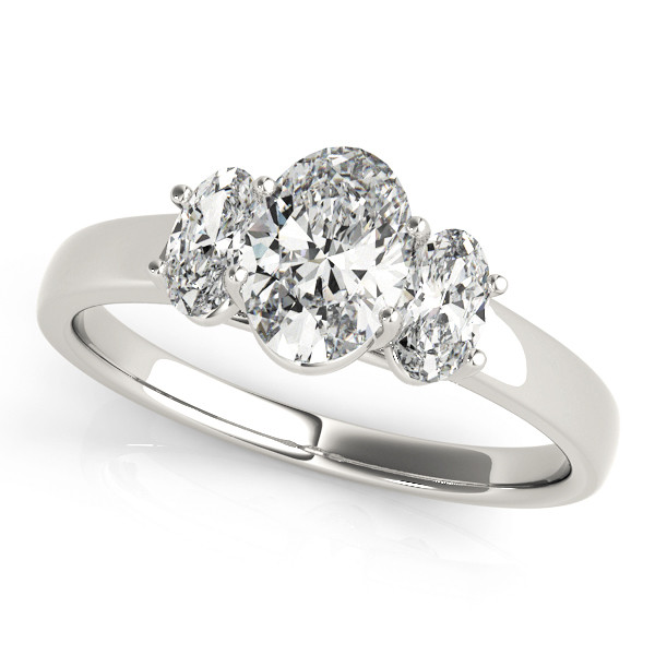 ENGAGEMENT RINGS 3 STONE OVAL