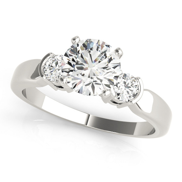 ENGAGEMENT RINGS 3 STONE ROUND