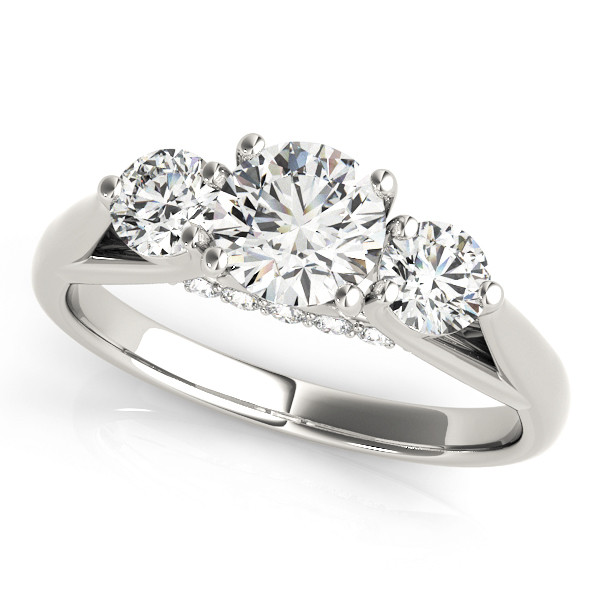 ENGAGEMENT RINGS 3 STONE ROUND