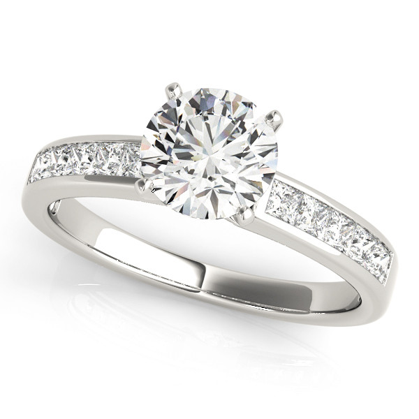ENGAGEMENT RINGS FANCY SHAPE PRINCESS REMOUNTS