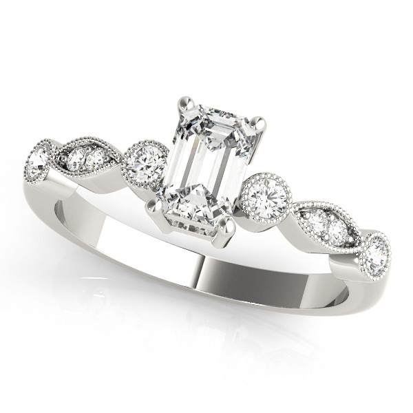 EMERALD CUT FASHION RING