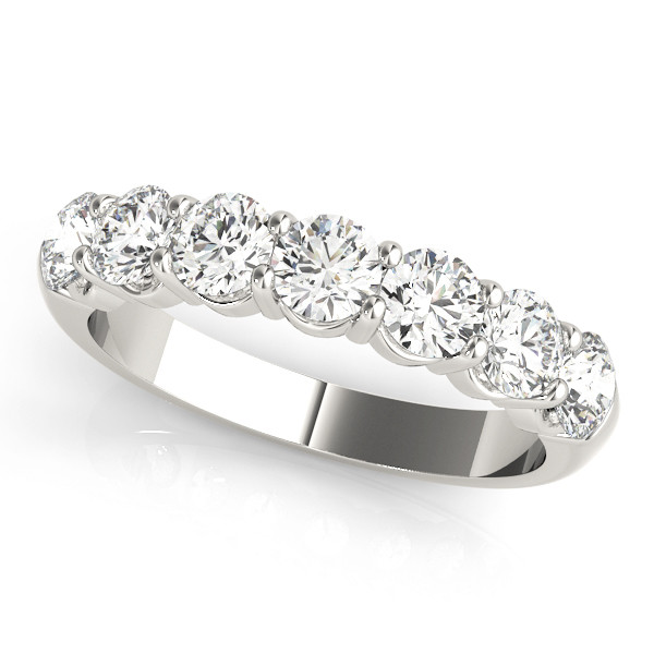 .05 PT ROUND PRONG ANNIVERSARY