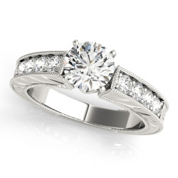 ENGAGEMENT RINGS ANTIQUE