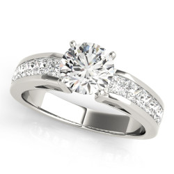 ENGAGEMENT RINGS FANCY SHAPE PRINCESS