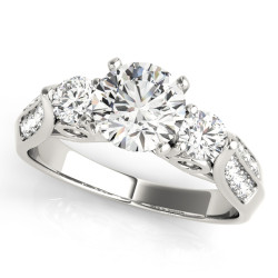 ENGAGEMENT RINGS 3 STONE ROUND