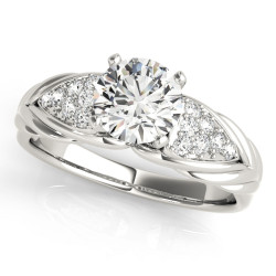 ENGAGEMENT RINGS CLUSTER SIDES