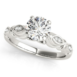 ENGAGEMENT RINGS ANTIQUE