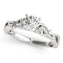 ENGAGEMENT RING WITH TWISTED SHANK