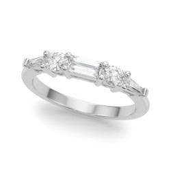 BAGUETTE & OVAL WEDDING BAND