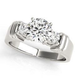 ENGAGEMENT RINGS 3 STONE ROUND