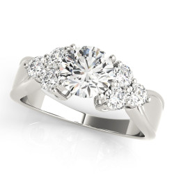 ENGAGEMENT RINGS CLUSTER SIDES