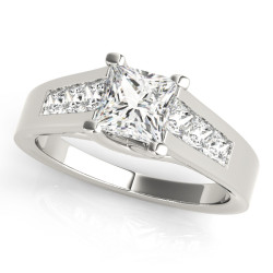 ENGAGEMENT RINGS TRELLIS