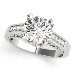 ENGAGEMENT RINGS ANTIQUE