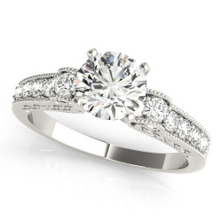 ENGAGEMENT RINGS ANTIQUE