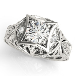 ENGAGEMENT RINGS ANTIQUE