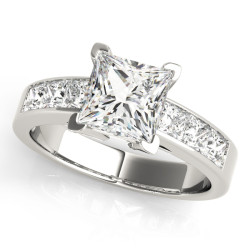 ENGAGEMENT RINGS FANCY SHAPE PRINCESS REMOUNTS