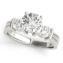 ENGAGEMENT RINGS 3 STONE ROUND
