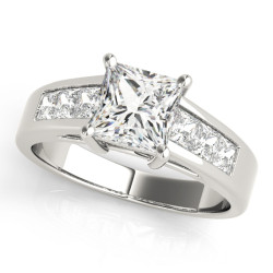 ENGAGEMENT RINGS FANCY SHAPE PRINCESS REMOUNTS