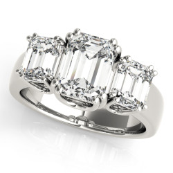 ENGAGEMENT RINGS 3 STONE EMERALD