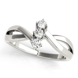 ENGAGEMENT RINGS 3 STONE ROUND
