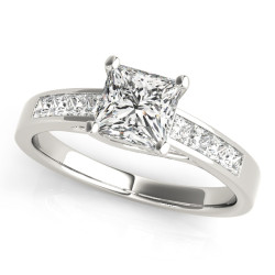 ENGAGEMENT RINGS TRELLIS