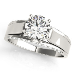 ENGAGEMENT RINGS REMOUNTS