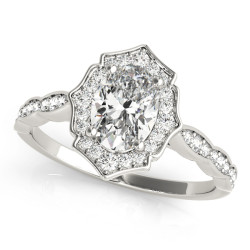 SCALLOPED OVAL HALO RING