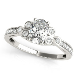 OVAL FASHION RING