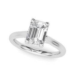 SOLITAIRE EMERALD CUT