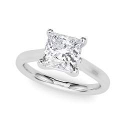 SOLITAIRE PRINCESS CUT
