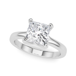 SOLITAIRE PRINCESS CUT