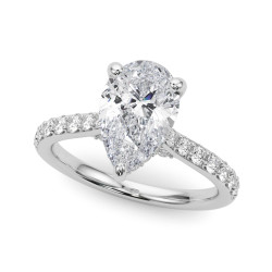 ENGAGEMENT RINGS HALO ROUND